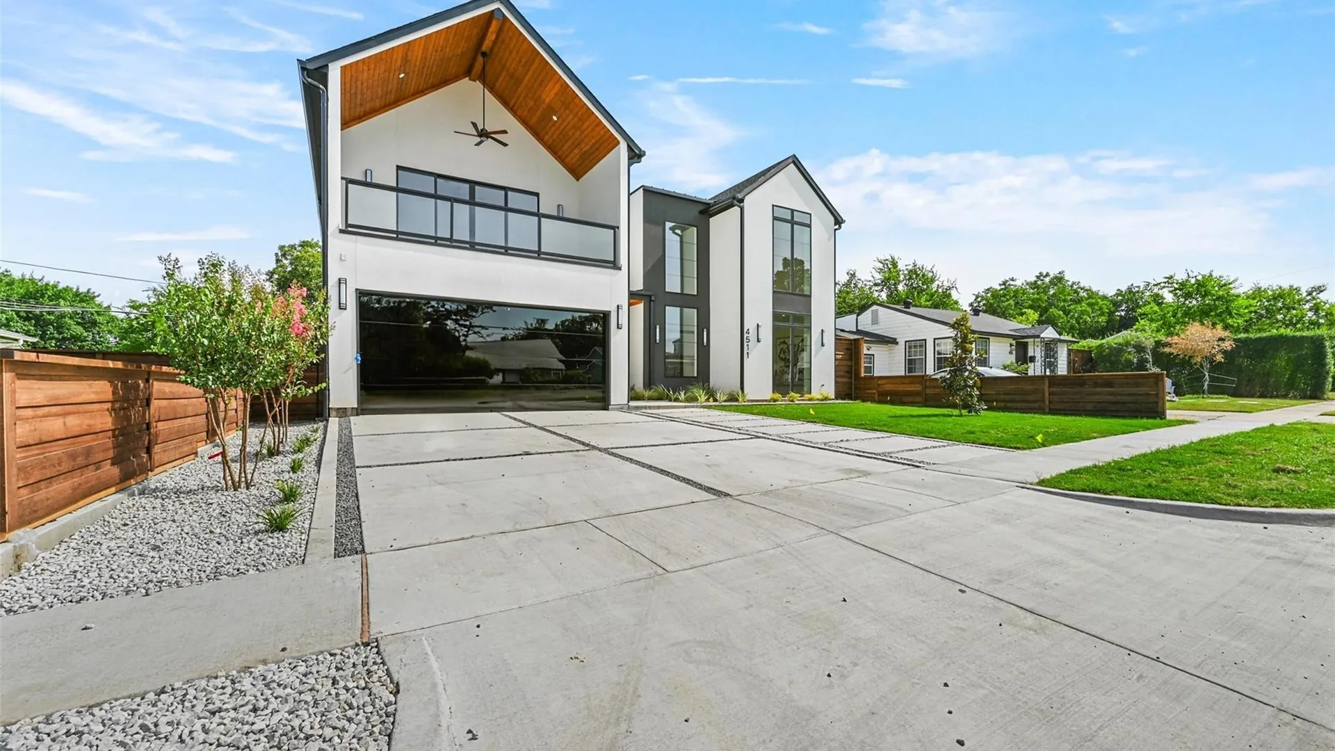 4511 Stigall Dr, Dallas, seen from the street.